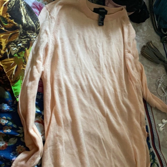 Tops - Picture 1 of 1